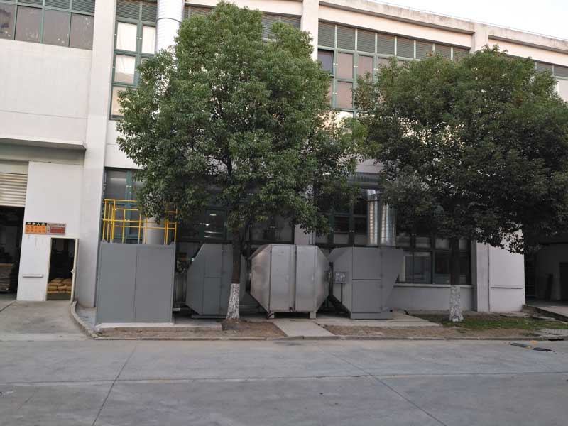 手動(dòng)噴漆廢氣治理設(shè)備